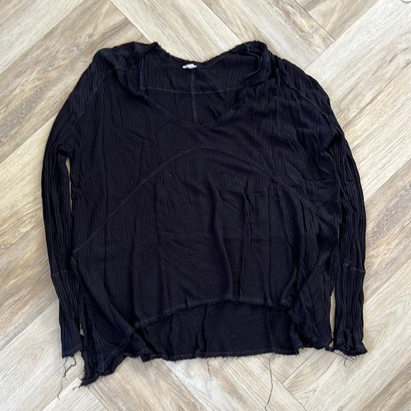 Free People Tops - Womens black free people waffle thermal. Size Med. in Great shape